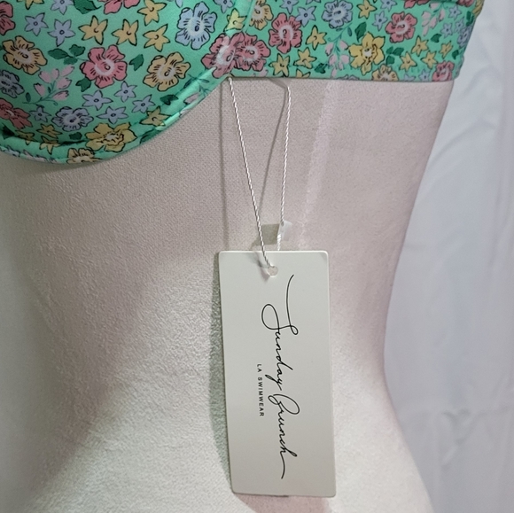 Sunday Brunch Women's NWT Green Floral Tassel 2 Piece Bikini Set Size Small - Picture 3 of 9